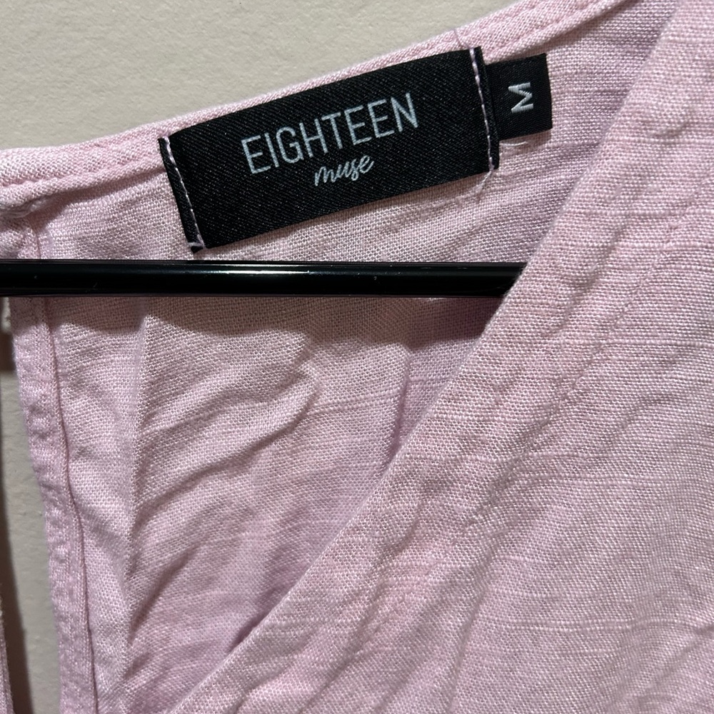 Pink romper - Picture 2 of 2